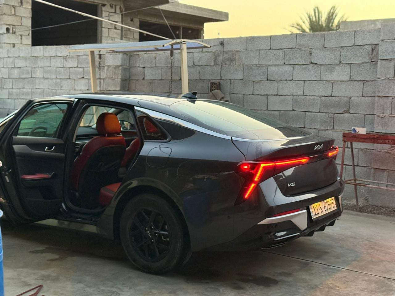 السلام عليكم

Kia k5 

كي فايف وارد امريكي موديل 2025 فول عده البانوراما محرك 2500 بدون تيربو المرغوب 

بغداد شهداء وكالة عامة

كشنات جلد ماروني

ماشية 58 ميل

بصمة

تشغيل عن بعد

شاشة كبيرة متصله

لون كحلي مميز 

السعر 180 

صور الحادث بالمنشور بجم كبس 

صبغ نص الجاملغ ونص الجنطه تصليح درجة أولى 

*********** الصويرة, المغرب
