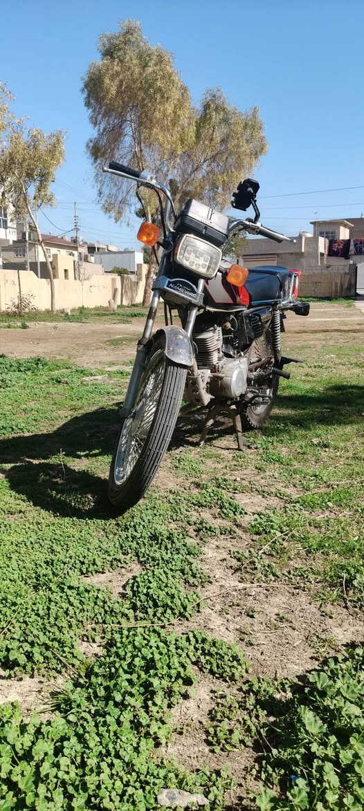 دراجه نامه برو للبيع موديل21  كهربائيات ما بيهن عيب دراجه حلوه مكاني كركوك السعر 450 بي مجالل
رقم + وتس ***********
