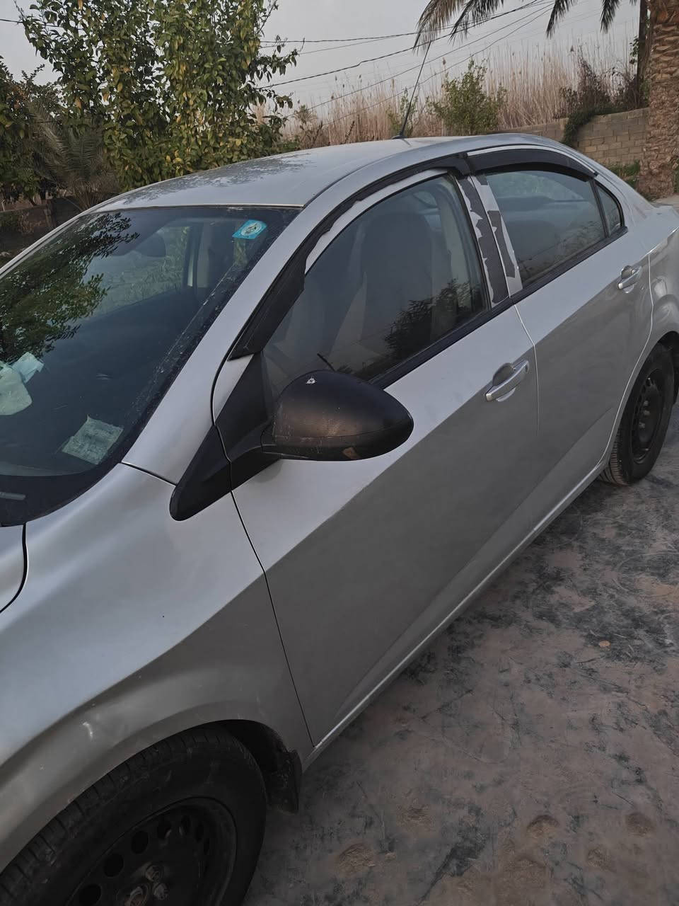 السلام عليكم ورحمة الله وبركاته
شوفرليت سونيك 2017
للبيع 72وبيها مجال

***********
