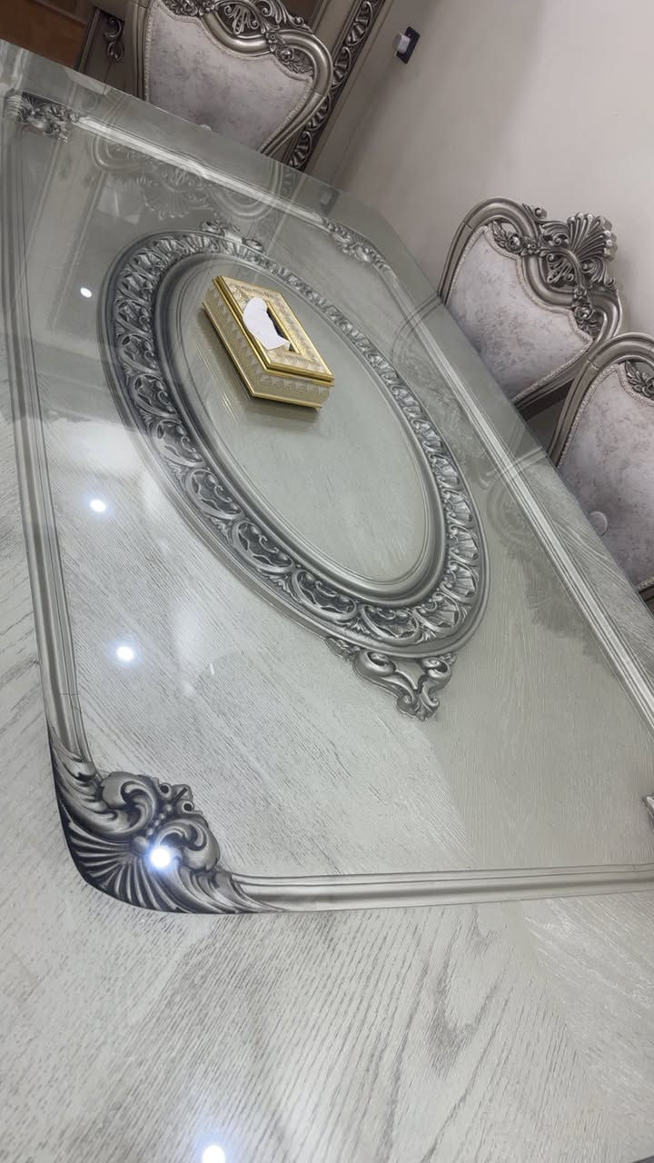 ميز طعام جديد اخذته من الجشعمي  مليون ٢٠٠ استعمال جدا قليل بسبب المكان صغير اريدها ٩٠٠


**إذا كنت صاحب هذا الإعلان وتريد حذفه لأي سبب، رجاءا أرسل رسالة إلى الدعم الفني**