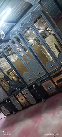 غرفة نوم 11 قطعه ماركه مستخدم نظيف جدا جدا 07819722984 توصيل وشد متوفر
