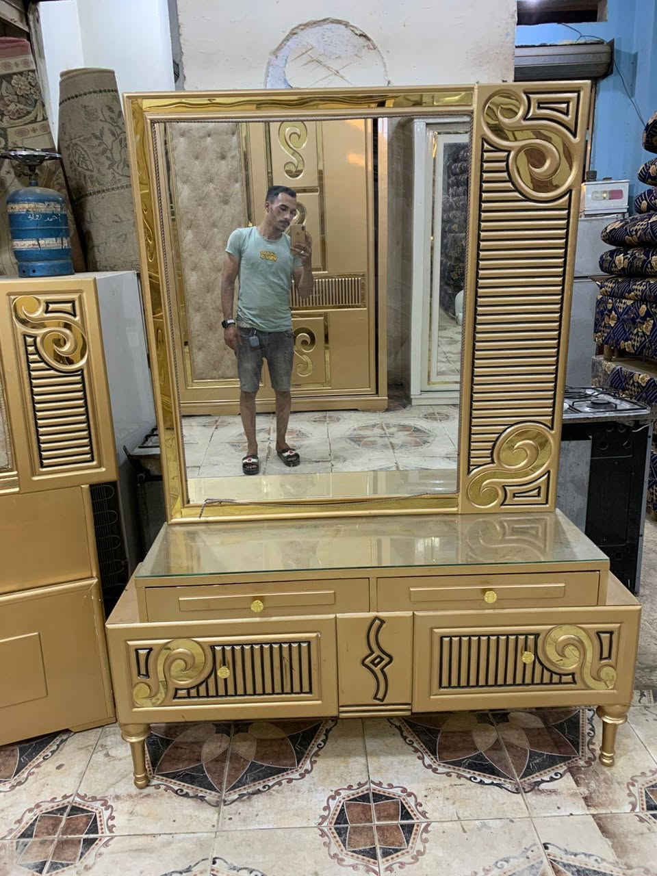 غرفه نوم للبيع هنزل في السعر لسرعه البيع المكان الشوبك الغربي لتواصل 01029015322 @إشارة


**إذا كنت صاحب هذا الإعلان وتريد حذفه لأي سبب، رجاءا أرسل رسالة إلى الدعم الفني**