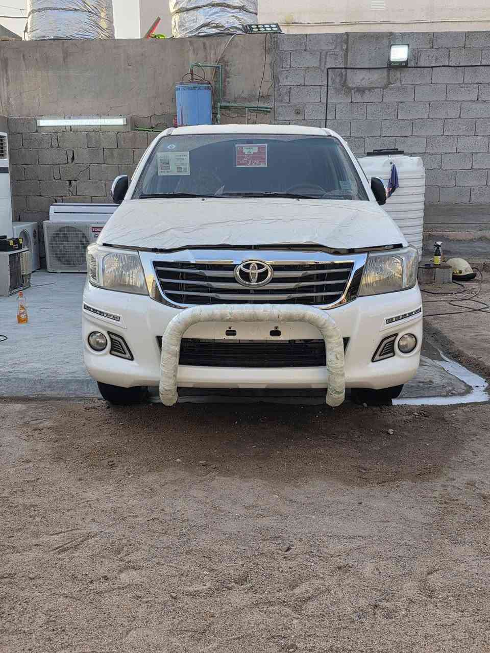 كل عام وانتو بخير وصحة وسلامة يارب. السلام عليكم اخون فلاونزه مديل 14 الكويتي. ماشيه 222الف سياره  استخدام شخصي سياره كفاله عام بيها صبغ جوه علامت هايلوكس فقط 5,أصابع. سياره جديده حيل تخم تاير حداده 1/1.  مكينه كير كفاله سياره وضع شركه رقم نجف بسمي.  تحويل ثاني يوم.  رقم جديد.     سياره تأخذه وتندعيلي امانه مال جناي.    مكاني البصره. لاتصال ***********.    ***********.   بيهن واتس واتصال. تحياتي 🤍
