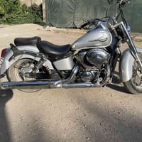 متاح دراجه هارلي شادو 400 سعر مليون 07707840921