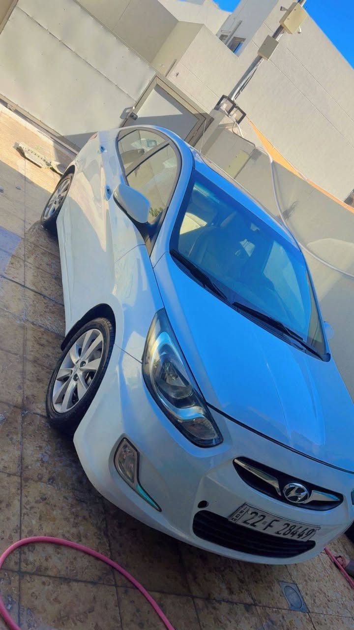 اكسنت خليجي 2012   السعر 90$ورقه وبيها مجال   محافظة بغداد  ***********

