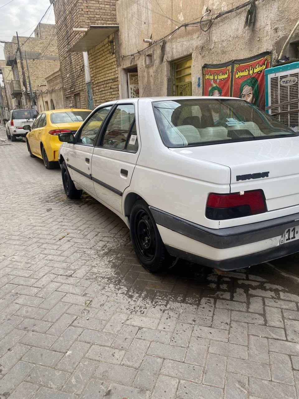 السلام عليم بيجو ٤٠٥ glx شد ايراني موديل ٢٠١٧ ماشية ٨٢الف  رقم بغداد بسمي سنوية لحد ٢٠٣٠ مكاني بغداد مدينة الصدر سعر ٦٣ وبيها مجال ***********
