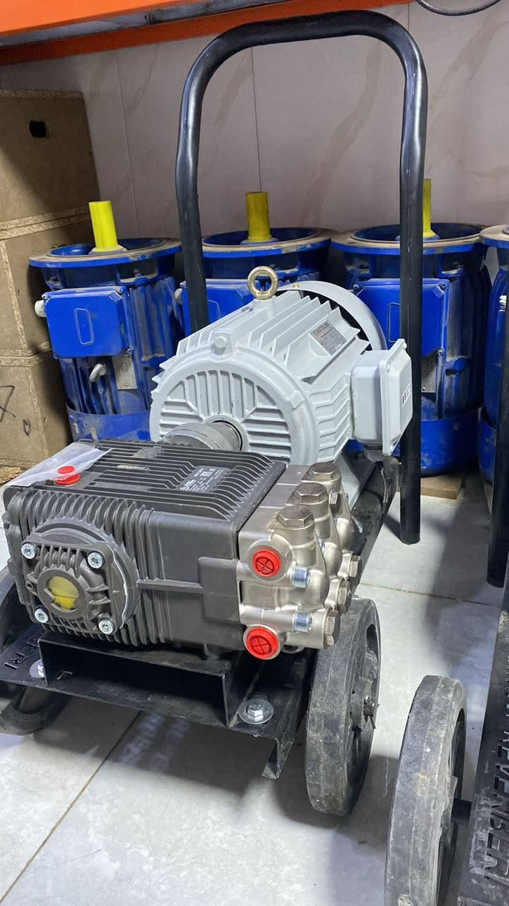 🔥 مضخة غسيل السيارات 
200 بار 21 لتر أنوفي الايطالية  
محرك 10 حصان نسبه النحاس 100‎%‎
💦 مربوطة على عربة سهلة النقل
💦 فلتر شفاف + صوندة ألمانية مسلحة 15 متر
💦 مسدس + نوزل للاستخدام الدقيق

🛠 ضمان سنة للمضخة + ضمان المحرك نحاس 100‎%‎

✨السعر 600 $ فقط 🔥
بغداد / سيد سلطان علي / القيصريه المقابل لشركه دار السهاد
***********
***********
