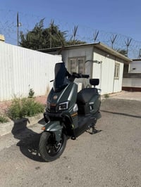 دراجه صاعقه شحن للبيع الدراجه خير من الله كلش نظيفه وصارلها فتره عندي ...