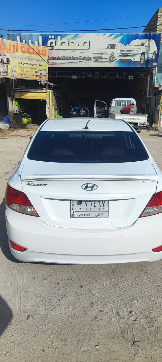 اكسنت للبيع موديل 2018 سياره بيها 3قطع اماميه محرك 1600 السعر 93 مكان السياره نجف رقم ***********
