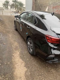 كيا فورتي موديل ٢٠٢٤ امركيه حادثه بس بنيد ماشيه ٤٨ سياره جاهزه بدون نق...