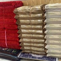 عرض خاص • ١٠ تكيات • محل نسائي
