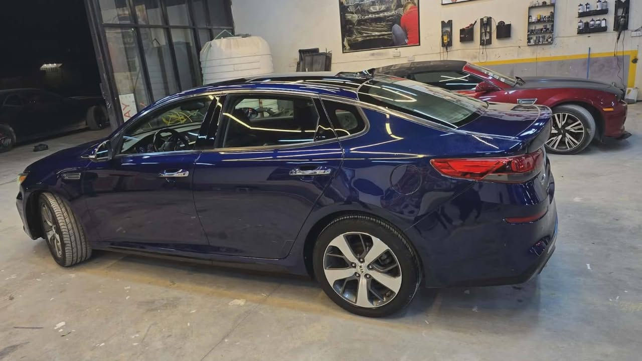 اوبتيما  2019 فول مواصفات فئة ال S حادث خلفي بدون ايرباك .ماشيه ٥٤ رقم بغداد .للإستفسار ***********
