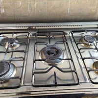 طباخ غازي • فرن غير مستعمل • حي الجامعة