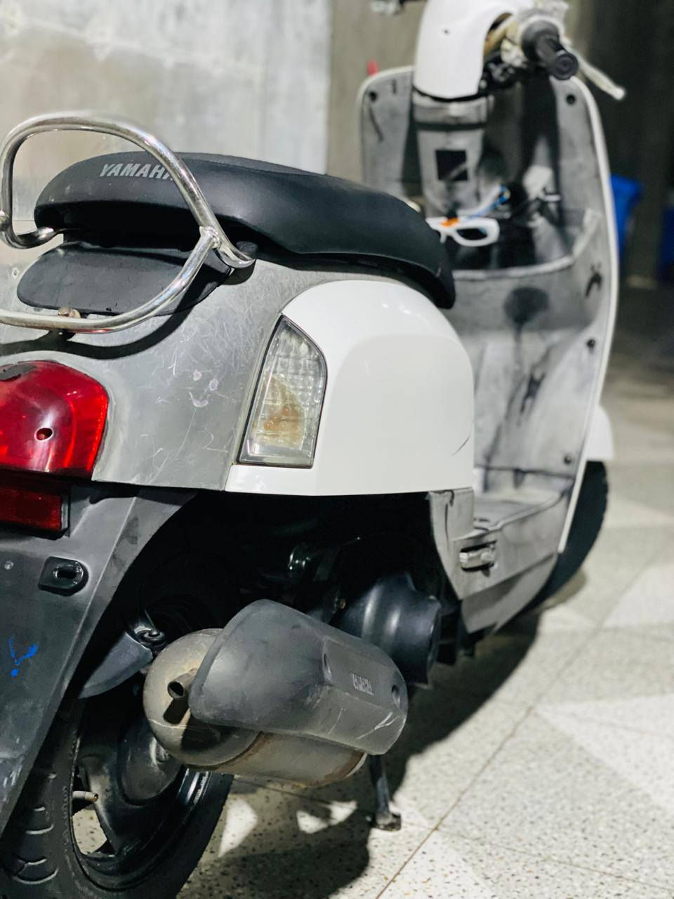 السلام عليكم
ماكس بوليسي نوزل لل بيع
دراجه حاويه برغي ماه مفتوح بيها
مانقصه برغي وصلها مال حاويه موجود
كهربائيات كلها شغاله مكاني ناصريه مركز
اي استفسار خاص او اتصل رقمي ***********
