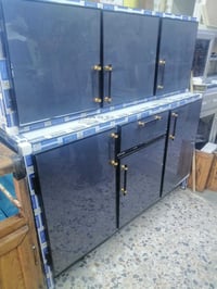 للبيع المكان بغداد الكاونتر جديد غير مستعمل 07710540283