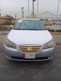 النتره 10وارد أمريكي جاهزه من كلشي كير محرك صدرامامي وخلفي تخم تاير تب...