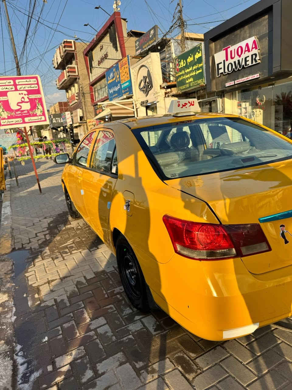 سلام عليكم
بي وأي دي جي ثري كير مكينه ياباني بلادي كير عادي مكفولات رقم بغداد مصفره هيه وغرامات بسمنه شرط التحويل مصبوغه للجماليه بدون ضربه تبريد صدر امامي صدر خلفي تخم تاير كله جديد سياره فول موصافات المكان بغداد الكرخ السعر 47 وبيه مجال رقم ***********
