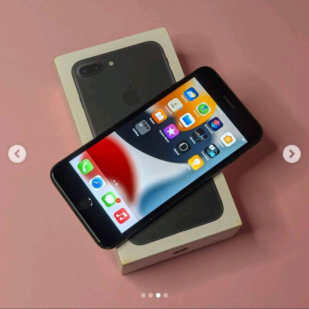 السلام عليكم عيني موجود سفن بلس ذاكرة 32 وبطارية 75 بصمه كلشي شغال رايده ب65 ما مفتوح مكاني بنوك