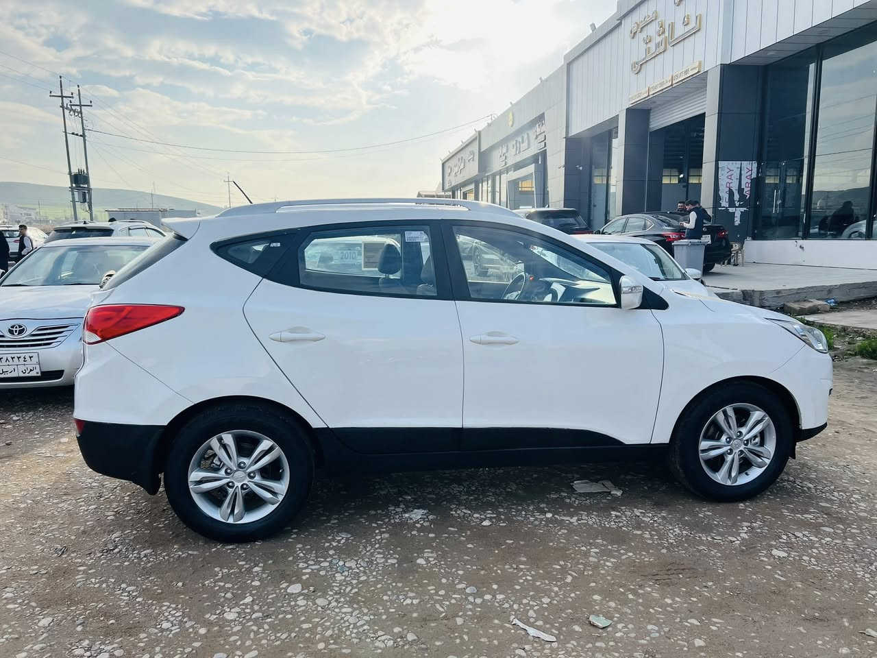 توكسون موديل 2011 كير توماتيك خليجي  رقم و سنه ويه جديد لي2026 سياره مصبوغة عام مكلوبة كدام و ورا كبس بدون دواخل بشرط  حتا ايرباگ هم بشرط تايات جديد كير ومحرك بشرط
جاهزه عنوان دهوك بردرش معرض الاصدقاء سعر 108$ورقة و مجال قليل رقم موبايل ***********
