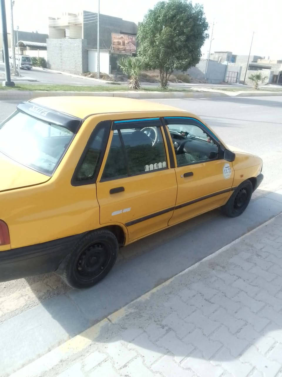 سلام عليكم سايبه للبيع موديل 11 دشبول نفخ تبريد شغال نقصه غاز كهربائيات من بجم لل بجم شغالات سنويه جديده لل30 مصفره هيئه وغرامات مكاني متواجد ابو غريب فلوجه رقم ***********. /*********** السعر 25 بيه مجال بسيط
