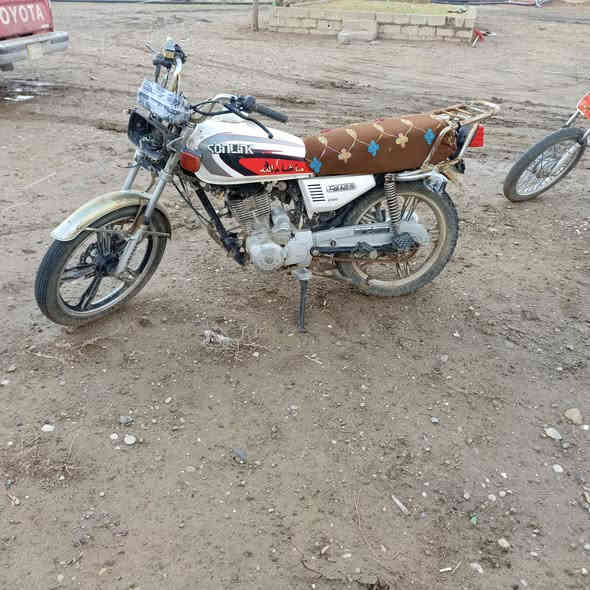 سلام عليكم ماطورات سافين للبيع البيض موديل 20 والصفر 17 البيض منفيس كامل مكان هيلوه *********** خوان اني مكلف بنشر سعر 400 قفل مايبيع وحد ثنينهن بيعن
