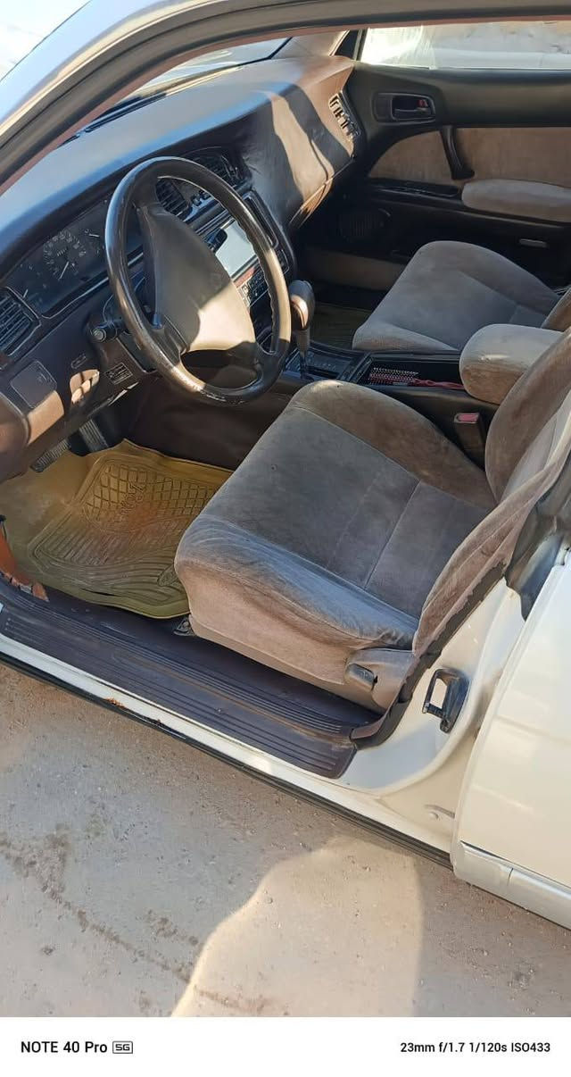 مواصفات وتفاصيل السيارة:
الضرر: السيارة مكفولة من الضربة.
​المحرك والكير: مكفول كير ومحرك، أداء ونظافة.
​الحدادة: حدادة جديدة.
​الإطارات: تخم تاير جديد.
​التبريد: تبريد ثلج وشغال 100%.
​الصبغ: مصبوغة عام.
​الأوراق: السنوية نافذة وموجودة لغاية 2028 (يعني تحويل مباشر).
​السيارة جاهزة من الدعامية للدعامية وما ناقصها شي.
​📞 للتواصل والاستفسار يرجى الاتصال على الرقم: ***********
​(ملاحظة: أنا مكلف بالنشر فقط، لأي تفاصيل إضافية أو مساومة رجاءً الاتصال على الرقم المذكور أعلاه).
