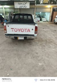 تويوتا بيك اب • موديل ٢٠٠٦ • كربلاء المقدسة