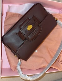 ميوميو • جلد طبيعي • جوزي