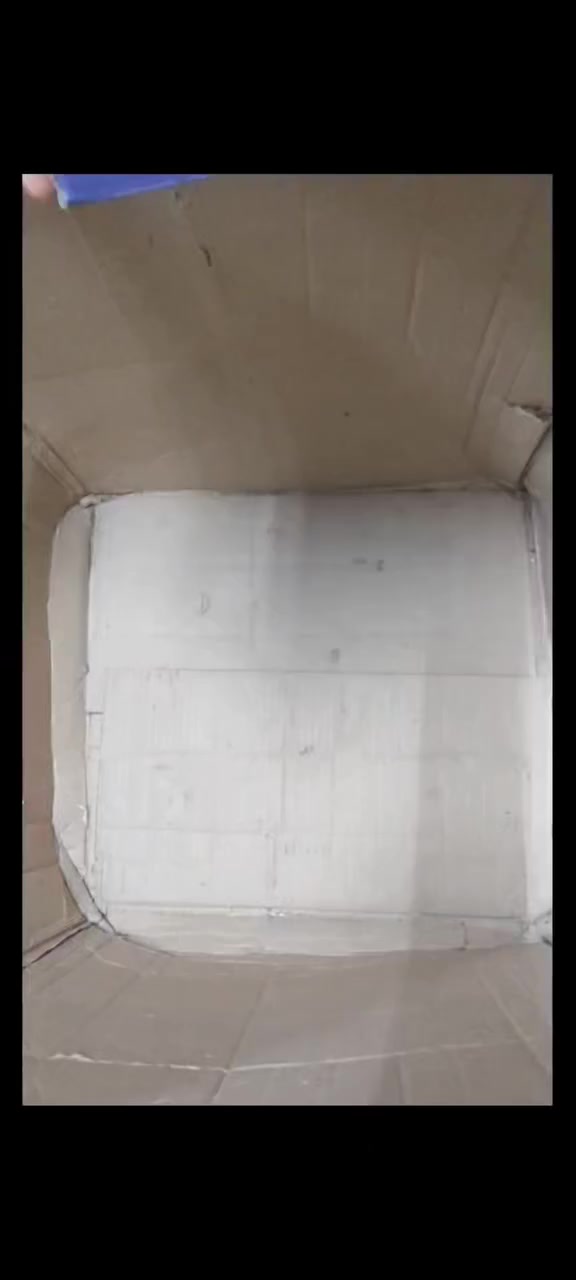 شلعة العاب 
45 قطعة 
العاب اطفال امزون اوربي 
القطعة على 2 الف 
من ضمن الالعاب 
درون و سيارة ريمونت 
ديناصور متحرك ع الريمونت 
والعاب ضوئية كمية 
والعاب لغز 
وسرير لعابة خشبي قوي
لوحتين رسم مغناطيسي للاطفال
ومجهر بصري محمول تعليمي للاطفال 
جهاز فقاعات 
والعاب اخرى ترفيهية 
المبلغ الكلي 90 الف 
متوفر توصيل لجميع المحافظات


**إذا كنت صاحب هذا الإعلان وتريد حذفه لأي سبب، رجاءا أرسل رسالة إلى الدعم الفني**