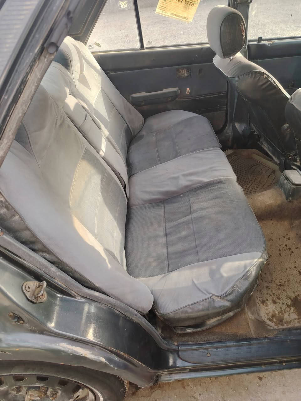 السلام عليكم كيا كابتل مكينه وكير سيفيه مكفولات رقم كربلاء دولي تخم تاير صدر كهربائيات كلهه شغاله سياره مصبوغه عام تبريد شغال السعر ١٨ لاتصال ***********
