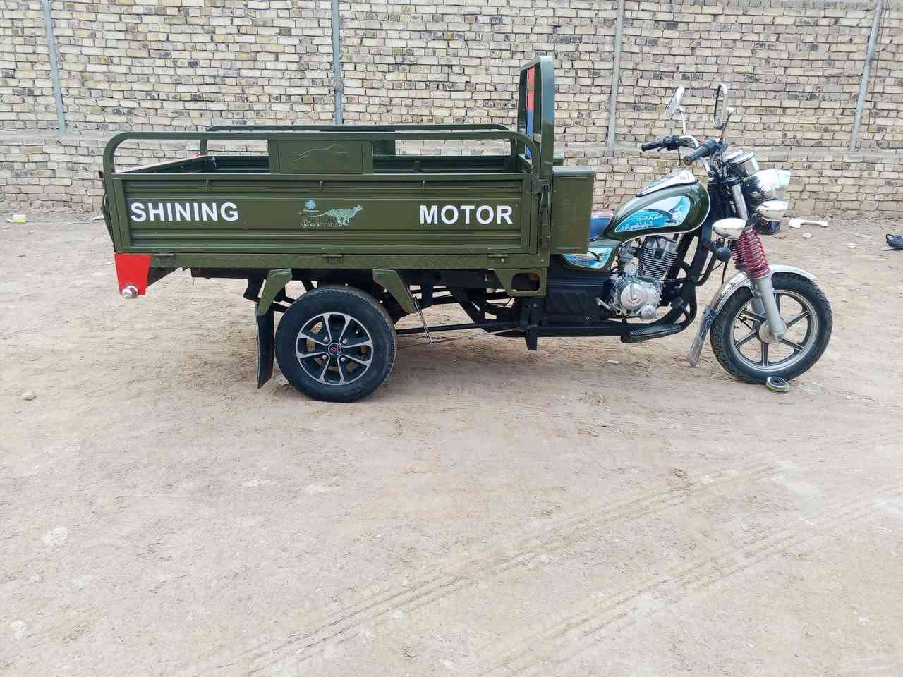 للبيع موديل 2023 رقم ابيض مكفوله 
العنوان ديوانيه  ***********
