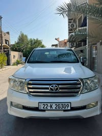 لاندكروز ستينيه • ٢٠١١ • زعفرانيه