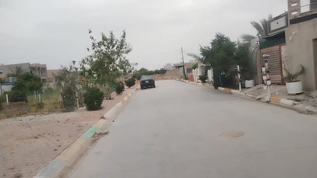 دار للبيع
الصنف مو طابو
مرقم ومرفوعة معاملته لبغداد

المواصفات
غرفتين نوم طابق ارضي
غرفه طابق اول
ربعه
هول +مجمع غرف
مطبخ
استقبال
مساحة تقريبا ٣٥٠ او يزيد
حوش خلفي تصلح لمشتمل مع غرفه

الموقع: ملحق حي النداء
رقم الهاتف ***********
المو شراي لا يتصل ولا ينطي سعر بكيفو
السعر ٦٥ وقابل للتفاوض
