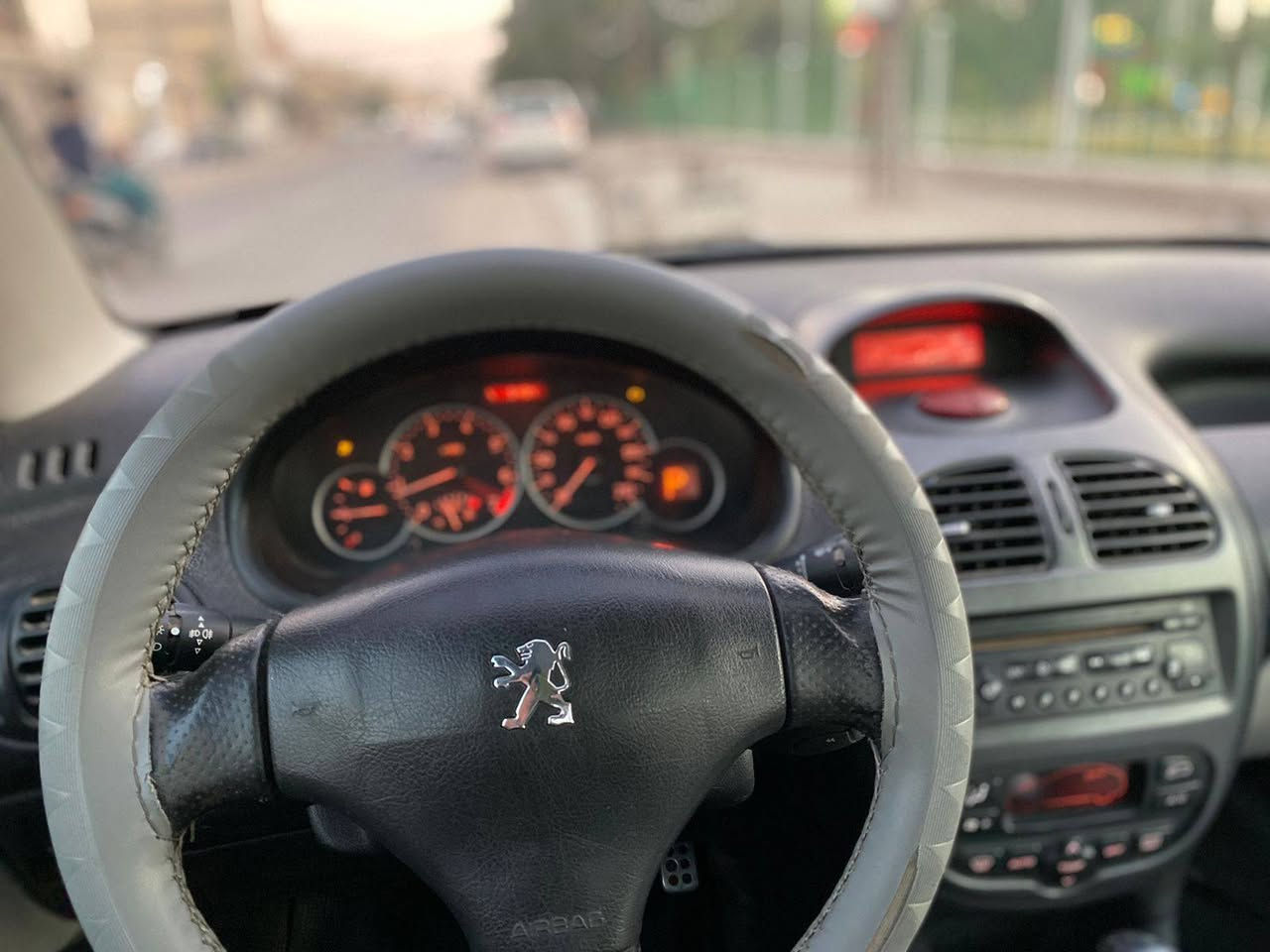 بيجو 206 فرنسي كير مكينه تبريد تدفئه كل جاهز بصمه تشغيل عن بعد  قماره كشف بيه ارقام بغداد اصليات سياره جاهزه سعر 27 وبيه مجال قليل مكان نجف ***********
