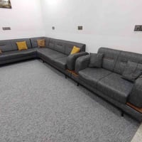 ديوان ١٠ مقعد • نظيف جدا • داموك الطشاش