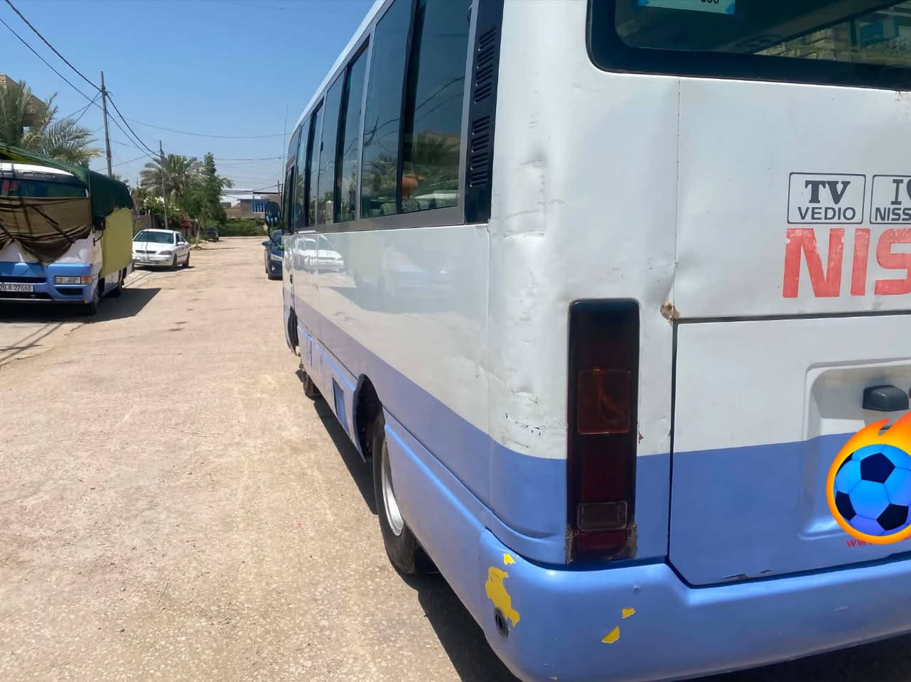 كوستر نيسان غاز بانزين مكينه بلاد مكينه وكير وكسل كفاله 
داخلهه جديد 
مكان السياره حله. 
تفاصيل اكثر + السعر ع رقم ‭***********‬
