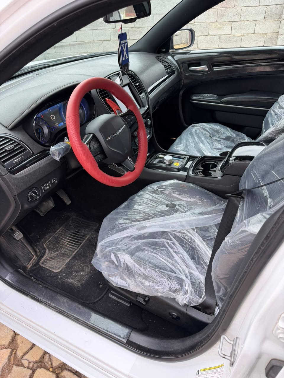 سلام عليكم اخوتي العزاء وراد كندي واوباما موديل ١٩رقم شمالي  سياره جاهزه   بيع تفاصل اكثر ستفسار ع ***********
