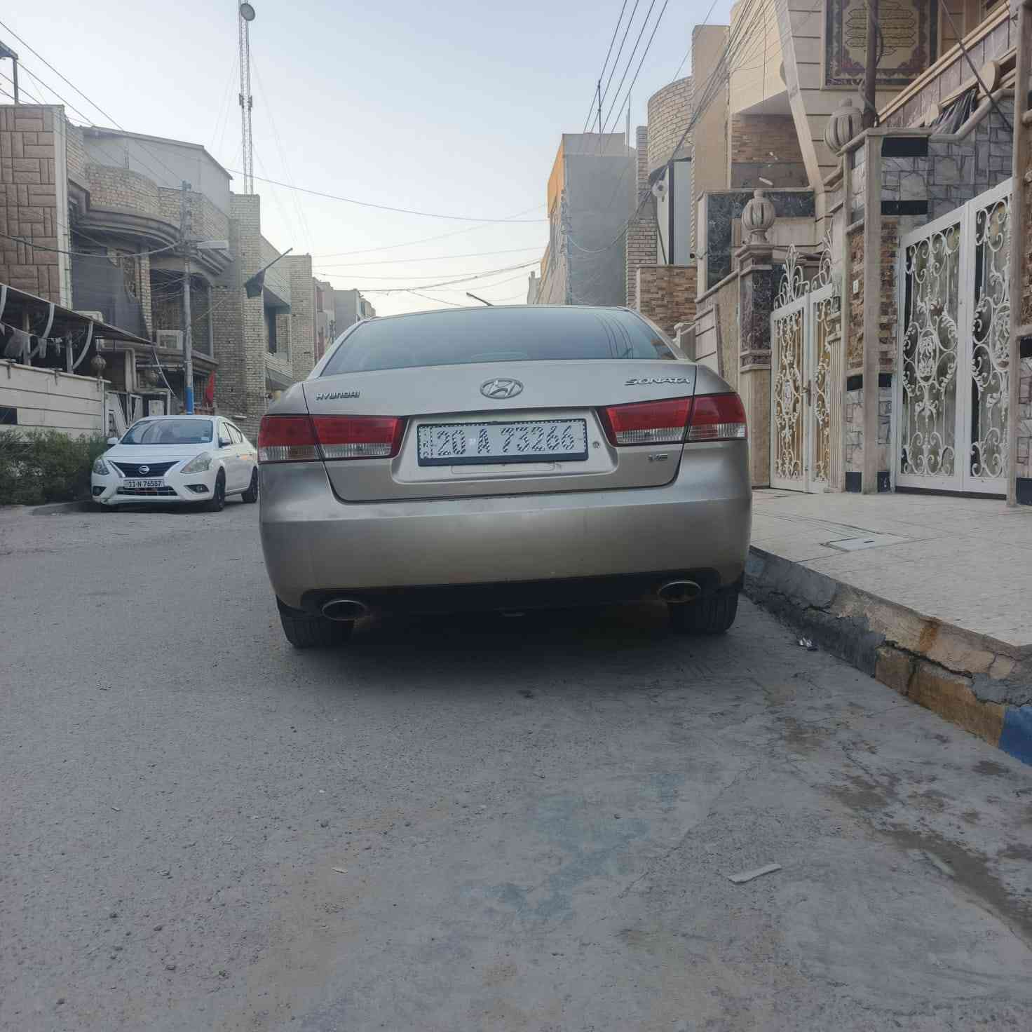 السلام عليكم
سوناتا 2006 
6سلندر 
عليها تخم تاير جديد بعد التصوير
تبريد شغال 
كشن السائق والصدر تدفئه بالكشنات كشن السائق كهرباء حادثها من امريكا بابين عكس السائق سياره خير من الله رقم دولي جديد سنويه بأسمي تحويل ثاني يوم السياره نفس ما بالصور السعر 85
***********
