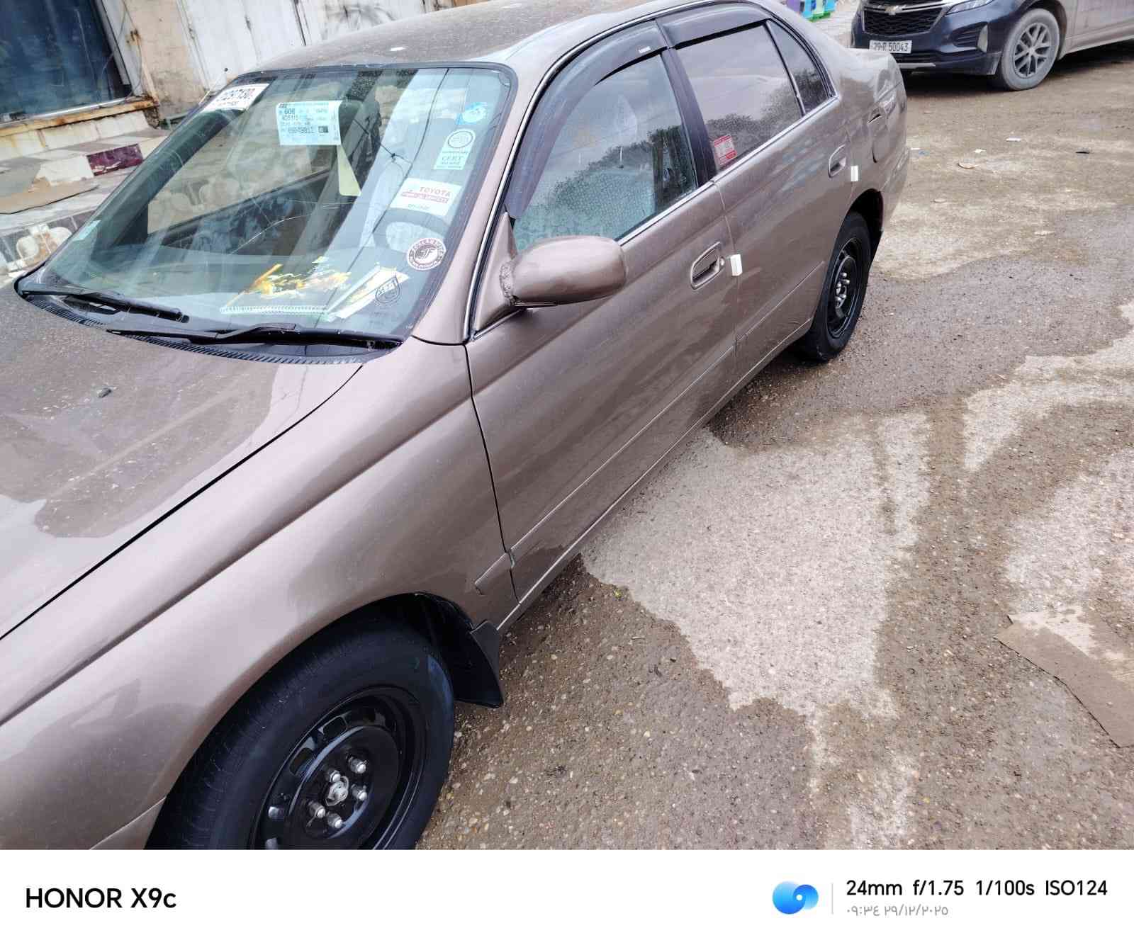 سلام عليكم كورله كروناه موديل 1993سياره مكفوله من ضربه فقط صبغ جمليه مكينه الف 1800كير ومكينه مكفولته تخم تاير جديد صدر مامي وخلفي جديد هزه جديد سنويه الى ٢٨كهربايته كل شغله كل نقص مابيه سياره جديد وحله من صوره وتريك وين مايعجبك السعره 52مكاني واسط الكوت وهذ رقمي ***********
