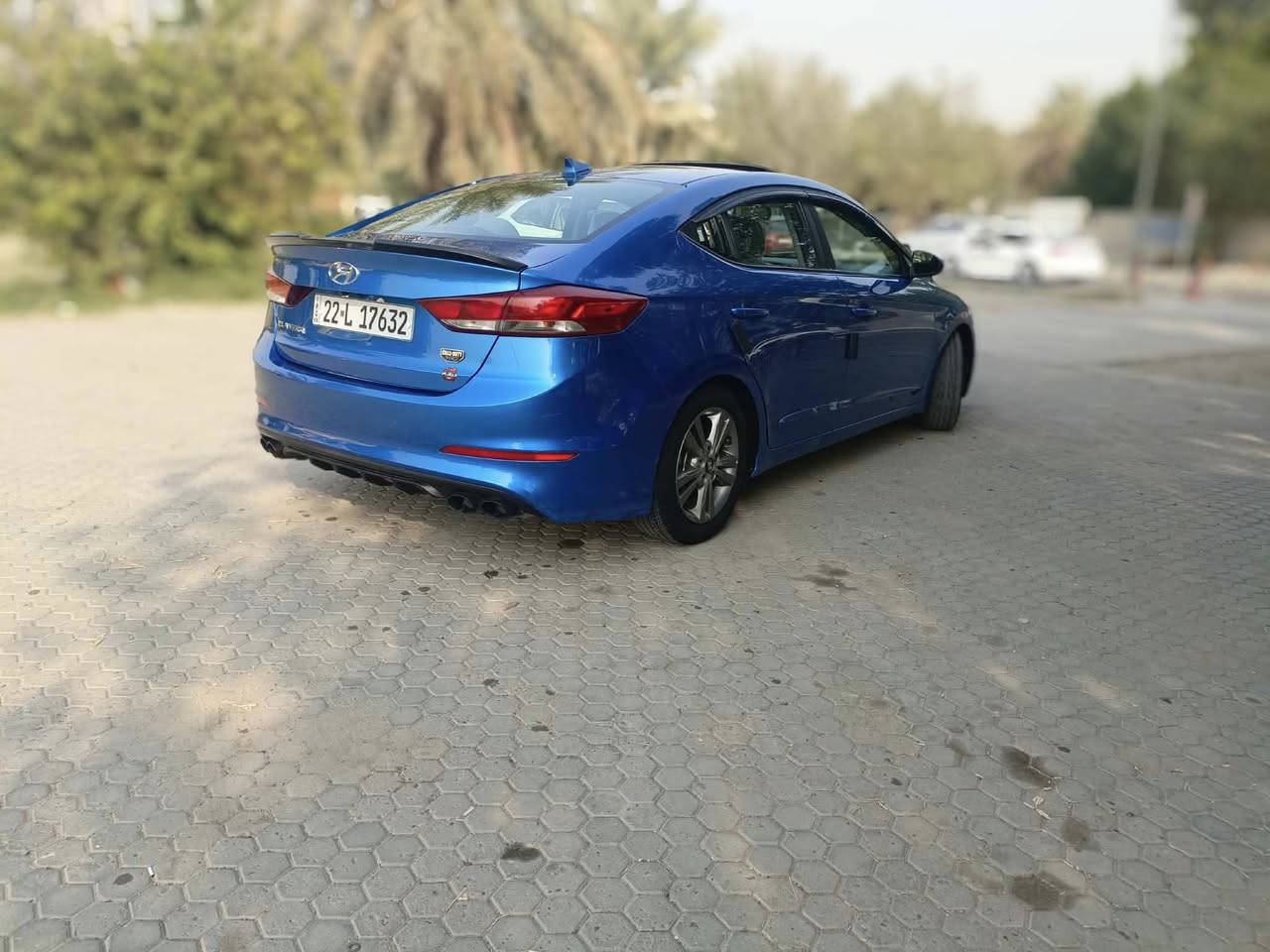 سلام عليكم النترا 18فول مواصفات  رقم اربيل بأسمي سيارة جديده ماشية 114 حادثها فقط بنيد صور الحادث بالمنشور مابيها لابارد ولاطخه السعر 130 وبيها مجال مكاني بغداد الحرية رقمي***********
