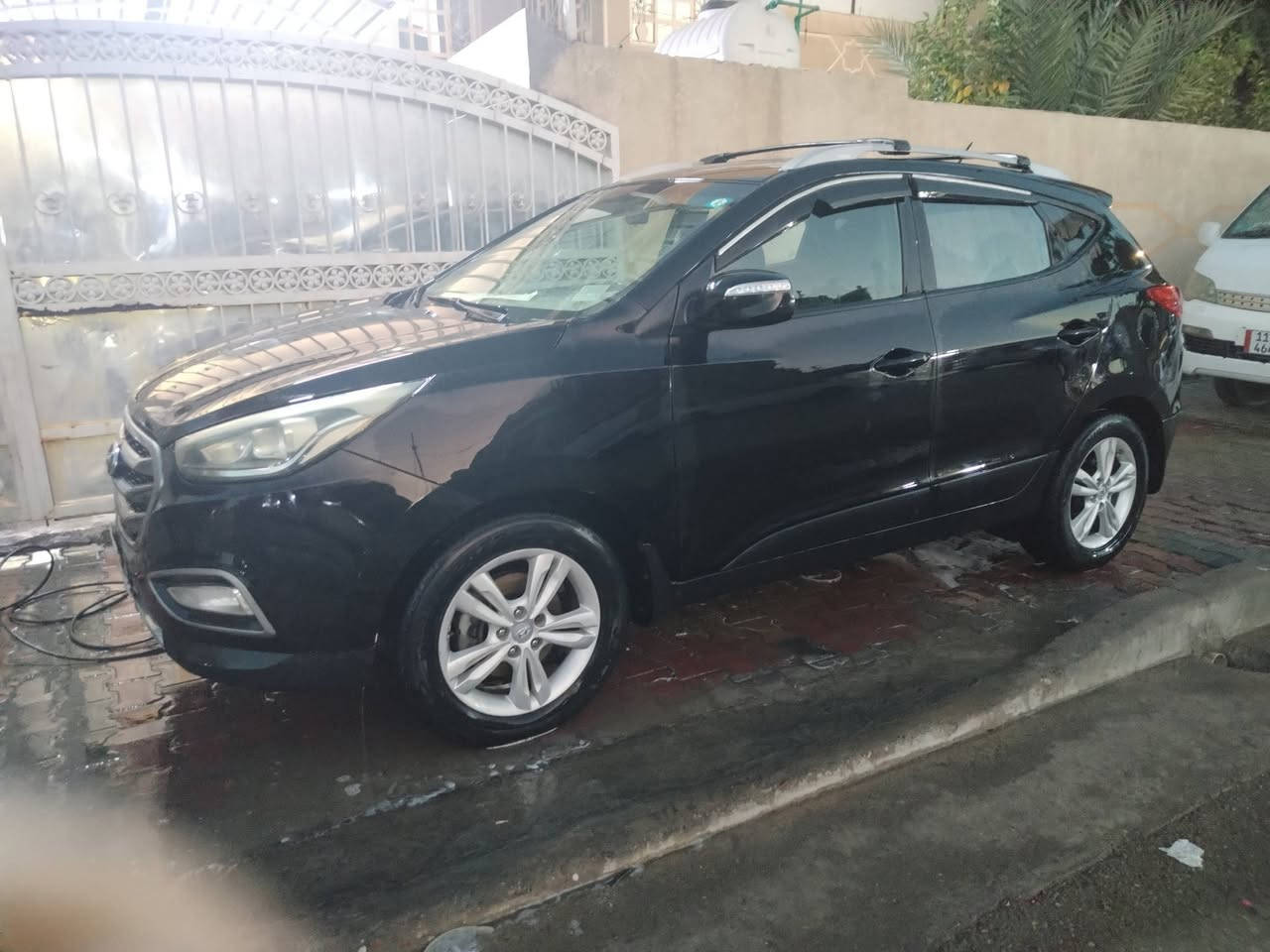 توسان 2013
وارد امريكي

 محرك 2400 دوش ممفتوحه

حادثها بنيد ومعمر نفسه

وقطعتين رش ويه البنيد

ليبل واحد 

ماشيه.121الف

سنويه ل2028

مشروع وطني 

المواصفات اعتيادية تحكمات وتدفئه كشنات

كشنات مخمل جلد

داخل لونين قرمندي
ترهم مراوس
125$

مكان السيارة المسيب 

*********** 

***********
