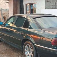 بي ام خفاش • ١٩٩٧ • لايت زنون