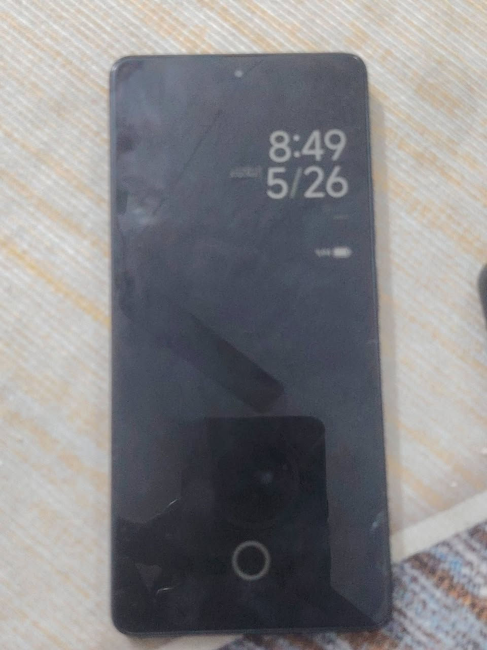 بوكو M6 PROمبدل شاشه ومفطور الحساس فد ما. مأثر ؏ لمس جهاز شبه جديد مكان نجف...
***********
