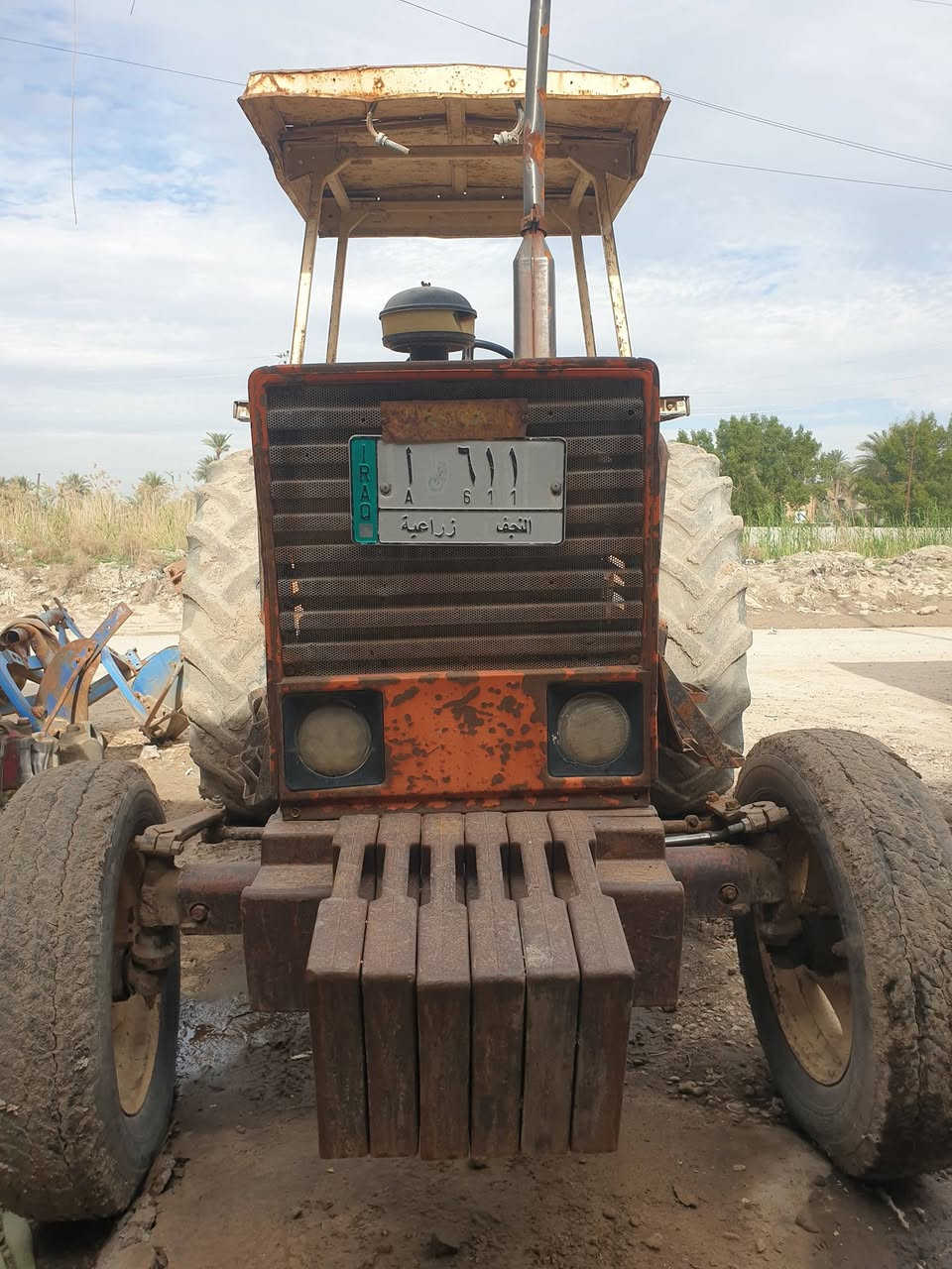 السلام عليكم ورحمة الله
زراعية فيات  موديل 1980 محرك محدث 2005 كهربائي
سنوية و تحويل ثاني يوم
ورقم نجف
كاملة مع المعدات
رادفيتر مثرامة العدد 2
الفدان تركي
معدلان
خرماشة العدد2
ديج ابو1 
ديج ابو 2
وعربانة
كل قطعة وسعرها
العنوان: حلة /عوفي 
للاستفسار : الاتصال على الرقم 
*********** 
الواتساب موجود ايضا على الرقم
