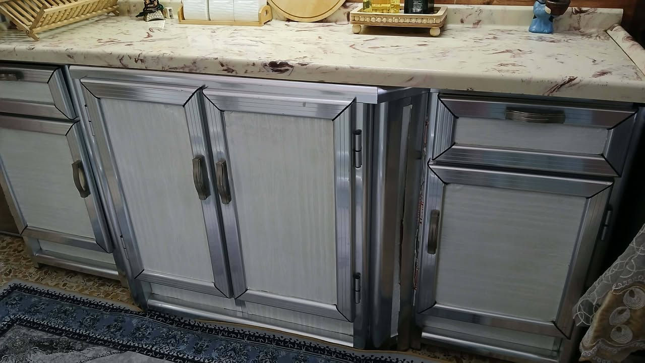 كاونتر اللبيع السعر 170 رقم الهاتف ***********
