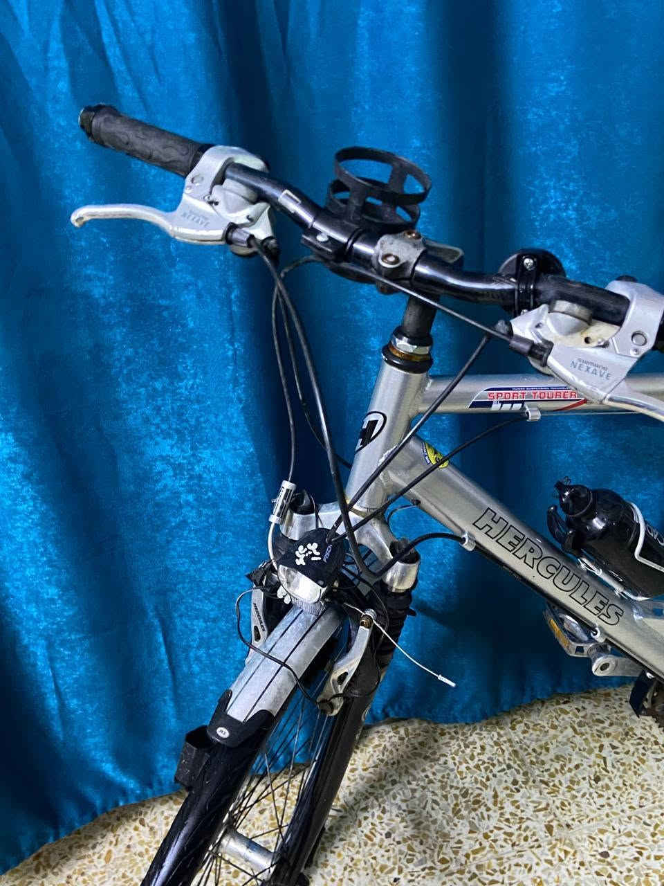 🚴 للبيع دراجة HERCULES الألمانية الأصلية 🇩🇪

إذا تدور على دراجة أصلية وجودة عالية، هاي فرصتك.

✅ ماركة HERCULES الألمانية الأصلية. ✅ هيكل ألمنيوم 
خفيف وقوي.
 
✅ 21 سرعة (3 أمامي × 7 خلفي). ✅ مساعد
أمامي وخلفي. ✅ ويل  ألامنيوم أصلية. ✅ مناسبة للمشاوير اليومية والسفر والرياضة. ✅ الدراجة بحالة جيدة وجاهزة 
للاستخدام.

💰 السعر: 400,000 دينار عراقي 📍 قابل للتفاوض بالمعقول بعد المعاينة.

للاستفسار أو المعاينة وتساب او اتصال ***********

رجاءً، غير الجادين لا يتعبون نفسهم بالسوم.
