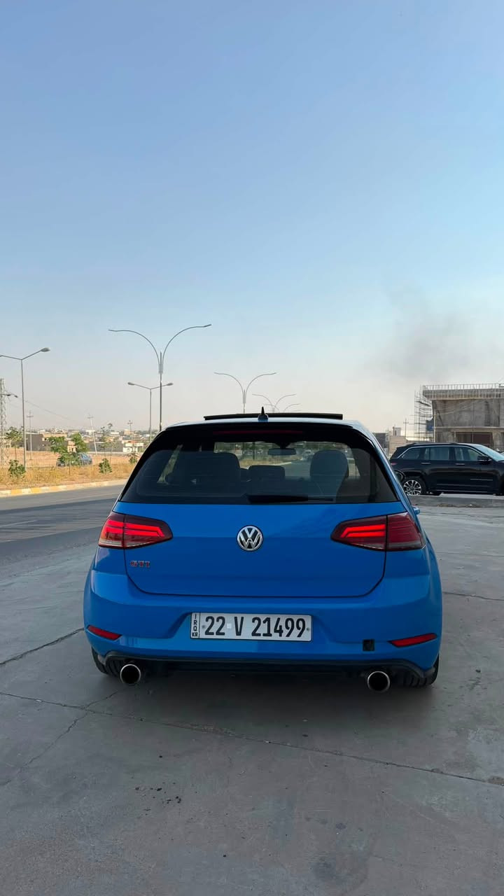 السلام عليكم
السلام عليكم ….
المميز للبيع GOFL GTI 2021 autobahn 💙🇩🇪
من النوادر سياره ماشية 22km فقط ❗️
كير أوتوماتيك ✅
محرك 2.0 T  ✅
فول موصفات 1/1 قبات 🇩🇪💯 :-
-بانورما    
-تدفئه مقاعد
-رادار امامي خلفي جانبي 360 درجه 
-شفتات ستيرن 
-انضمة قياده 
-تحكمات ستيرن جهتين 
-نضام توقف تلقائي 
-اوتو ستوب 
-4 بصمات 
-شاشة ابل كاربلاي 
-تبريد قطعتين 
-إشارات مري 
بعد هواي موصفات ماتنعد معروفه ❗️
كير ومحرك شرط بدون فتح ✅
السياره جاهزة من كل النواحي باسمي شرط التحويل 
مكان السياره كركوك  سعرها  (168$) وماكو بهيج سعر لون مميز  💙
للتواصل :-***********
ماعجبك السعر اعبره بدون كسران بالحلال 🤍
