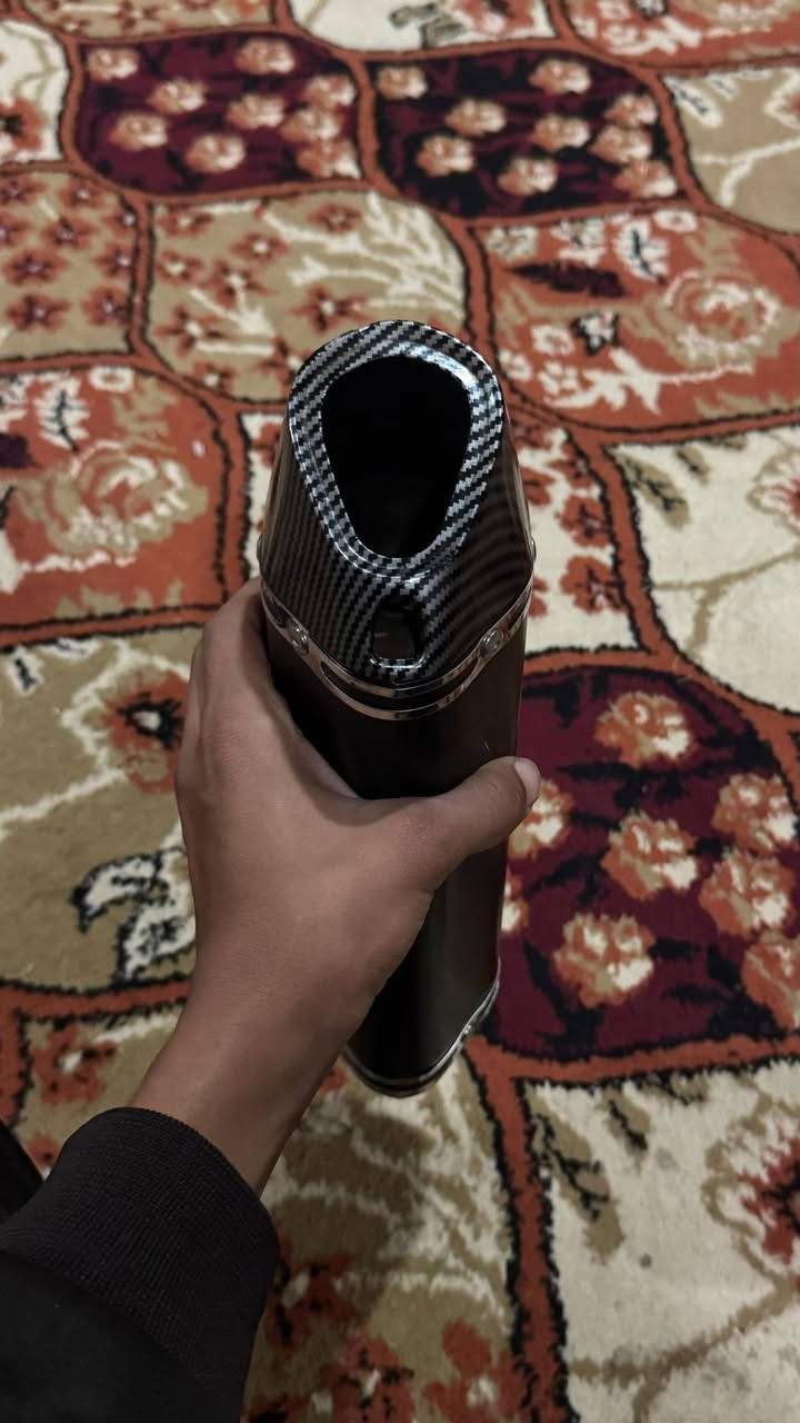 السلام عليكم صالنصه رياضي رعب مستخدمه بس فحص السعر 35 وبيها مجال المكان الرمادي جويبه الرقم 
***********
