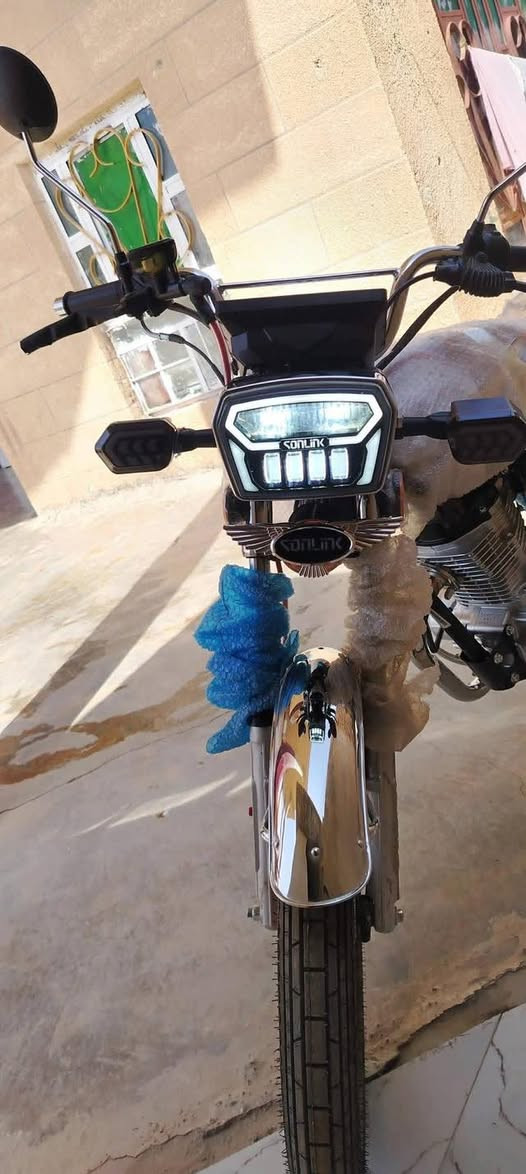 للبيع او مراوس بستوته دراجه موديل 25 سونك 5 كير كله شغال ما مفتوحه مستخدمه شهرين  لون سمائي السعر 750 وبيها مجال 
العنوان تكريت


**إذا كنت صاحب هذا الإعلان وتريد حذفه لأي سبب، رجاءا أرسل رسالة إلى الدعم الفني**