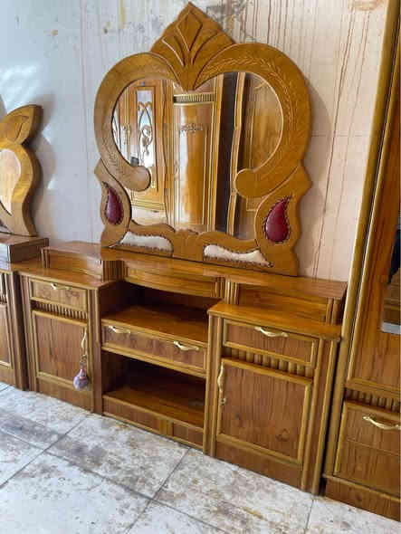 غرفه ام6صاجًً وجهين ام دنك حديثه كامله نضافه اخت جديده سعر مليون و50ميسان العوفيه نهايه شارع سوك ألأخضر مجمع الحمراني *********** عمارة
